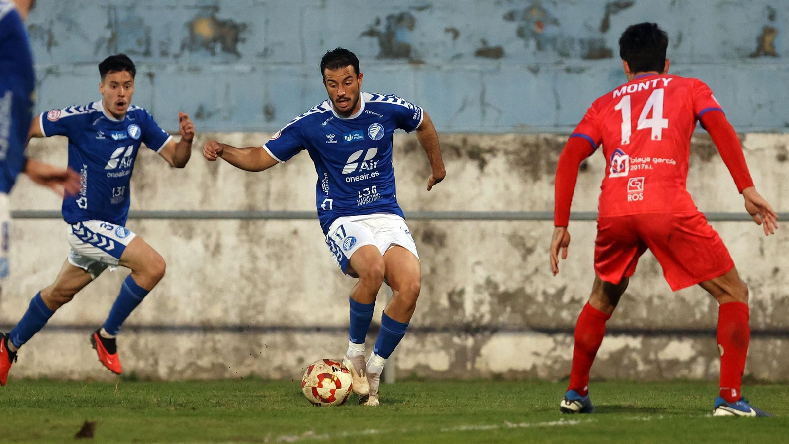 Imágenes del Xerez DFC contra la Deportiva Minerva en el Pedro Garrido de Jerez