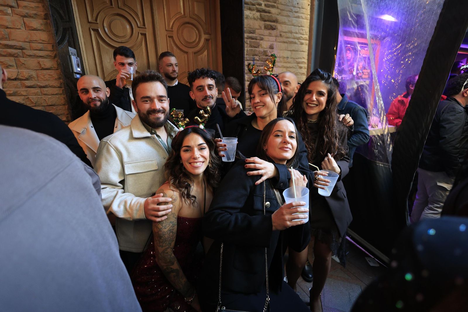 La Línea explota de gente en la tardebuena más animada, en imágenes