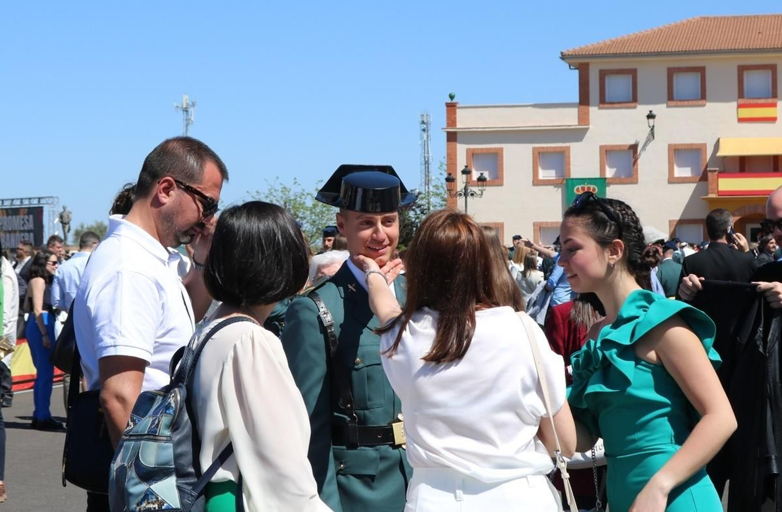 En imágenes: así ha sido la jura de bandera de la Guardia Civil presidida por el rey Felipe VI