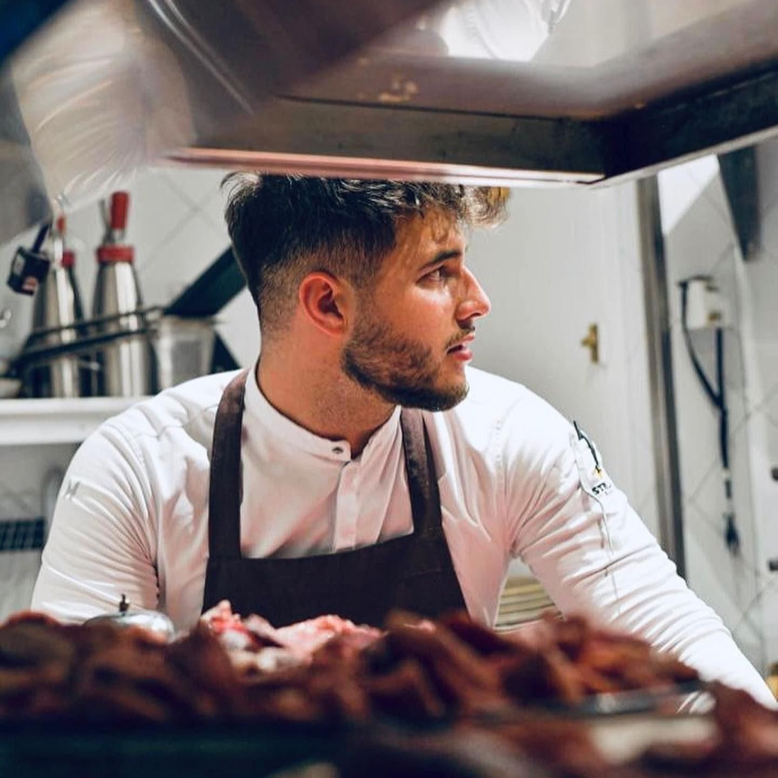 Borja García, en la cocina de CEBO