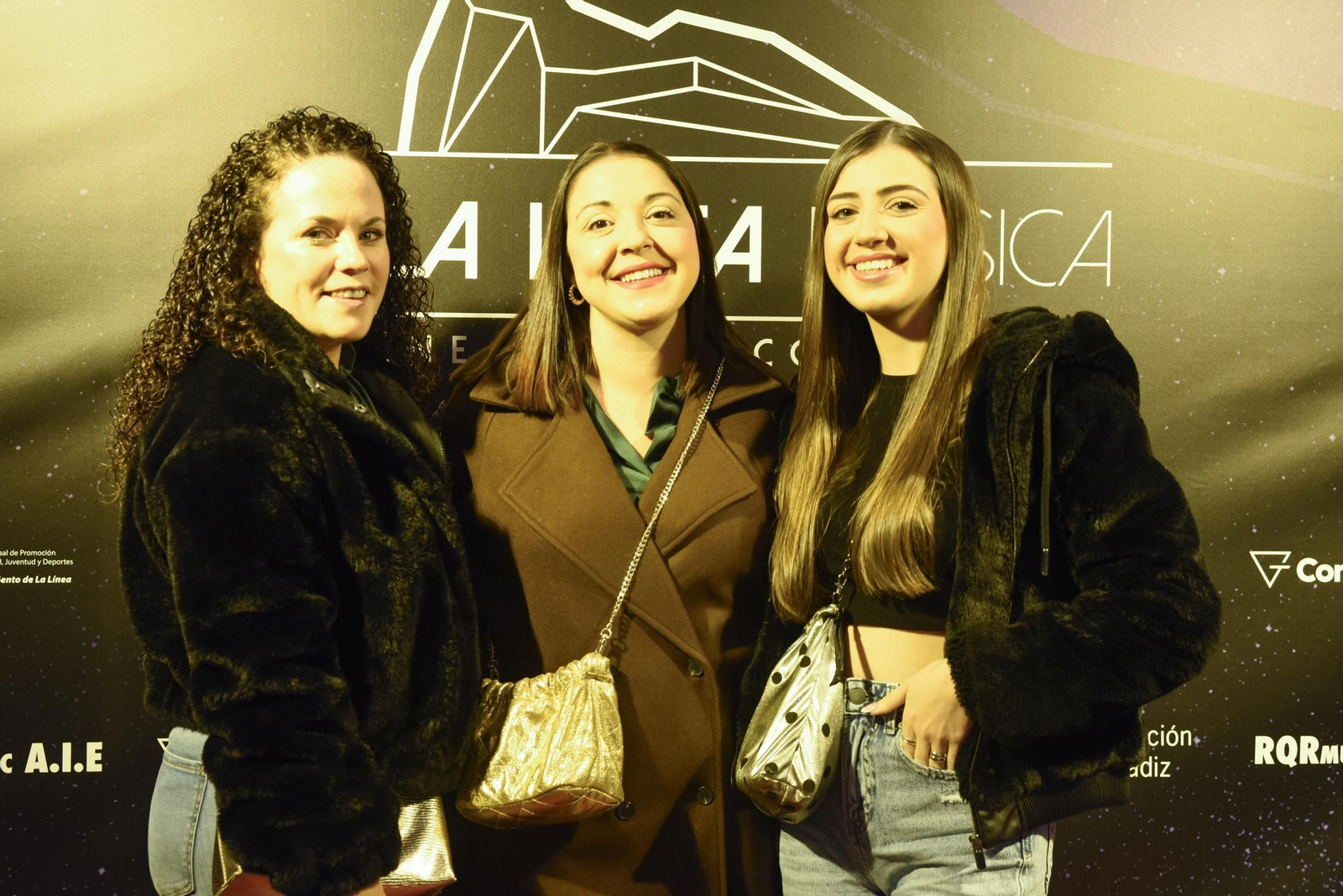 Fotos del recital 'Así canta Jerez en Navidad' en La Línea