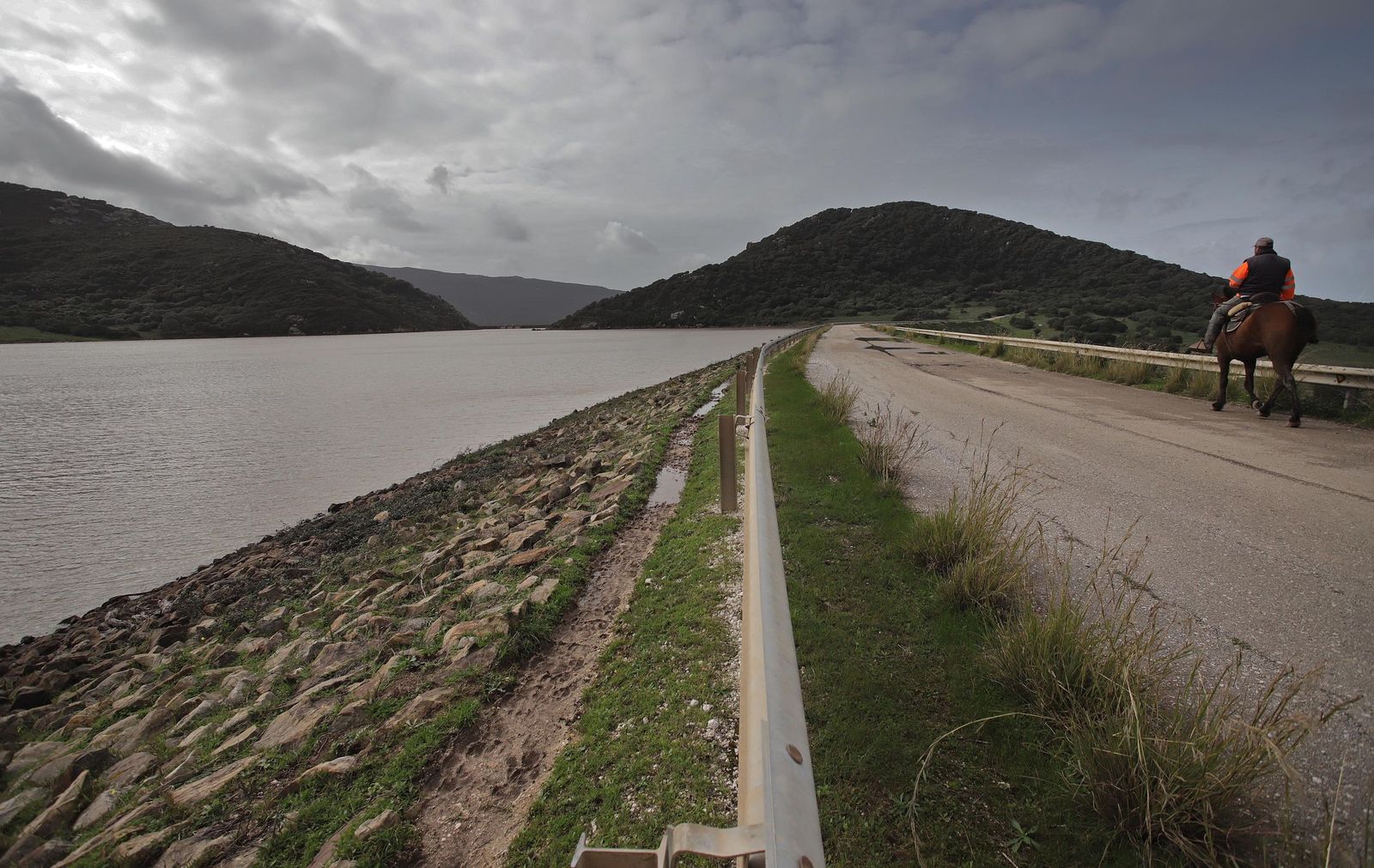 Fotos del embalse de Almodóvar en Tarifa