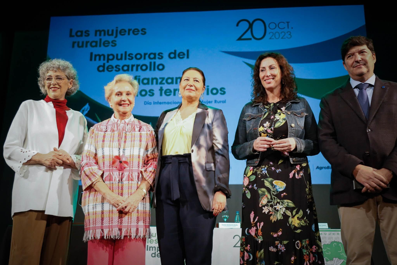 Miembros encargados de la inauguración de la jornada