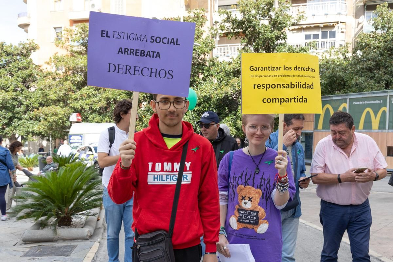 Marcha organizada con motivo del Día Mundial de la Salud Mental, en imágenes