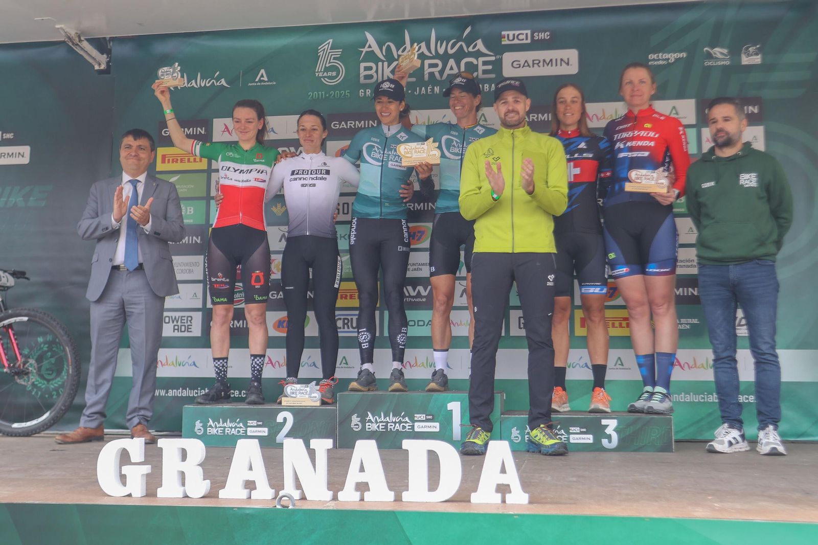 Las mejores imágenes de la segunda etapa de la Andalucía Bike Race