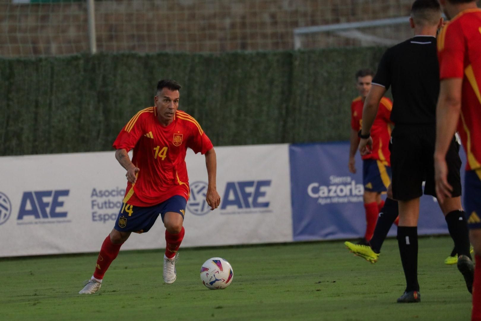 Leyendas e históricos en Marbella por una buena causa: Xavi, Marchena, Tamudo, Salva...