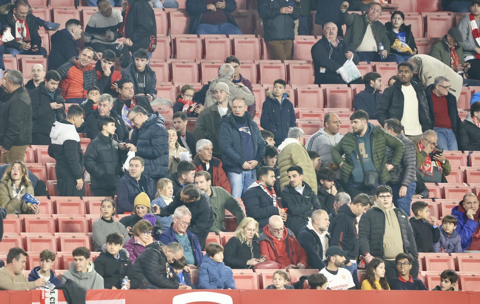 Búscate en el partido Sevilla Valencia
