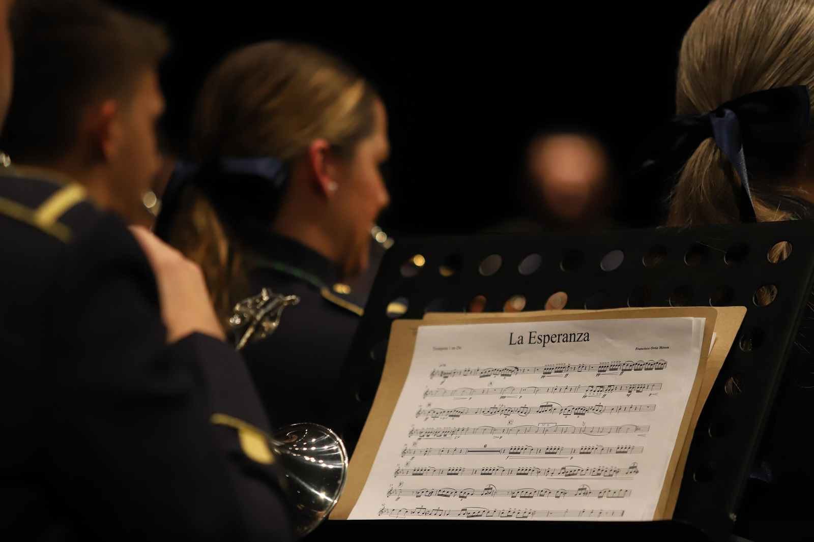 Imágenes del Concierto para presentar la fusión de las bandas de la Expiración y de la Salud , en la Casa Colón de Huelva