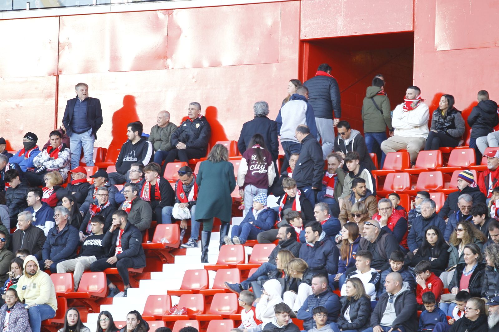 Imágenes de la derrota de la U.D. Almería ante el Villarreal por 0 a 2