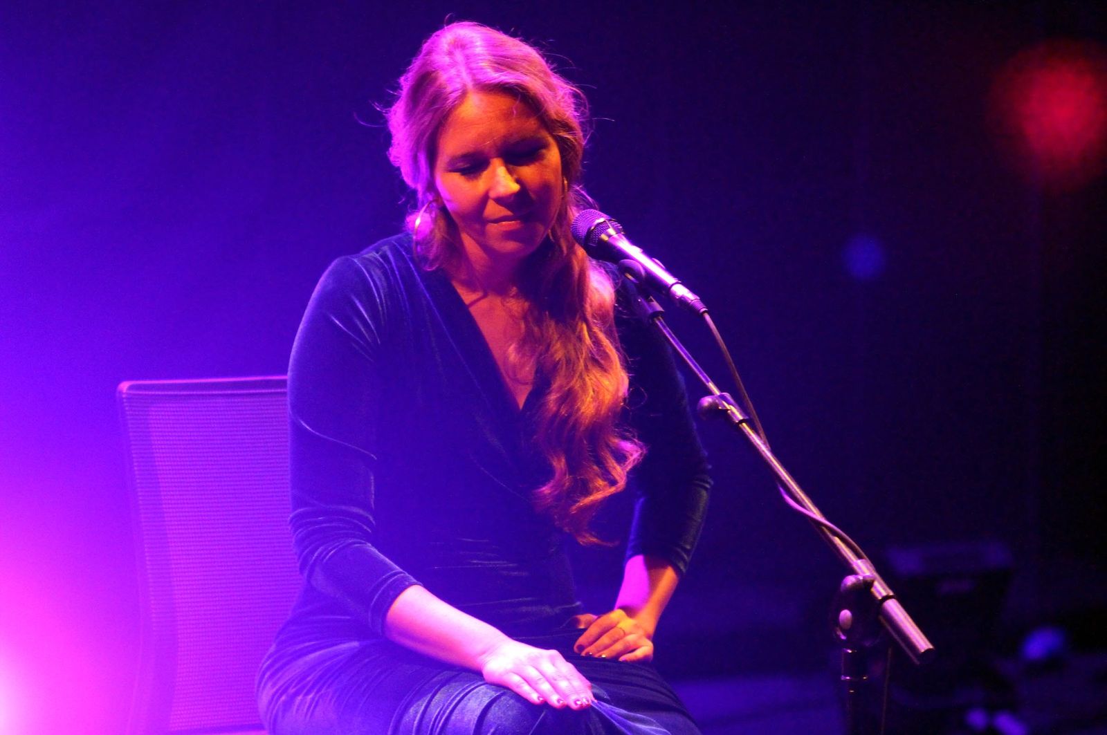 La actuación de Rocío Márquez en el nuevo Auditorio de la Universidad de Huelva, en imágenes
