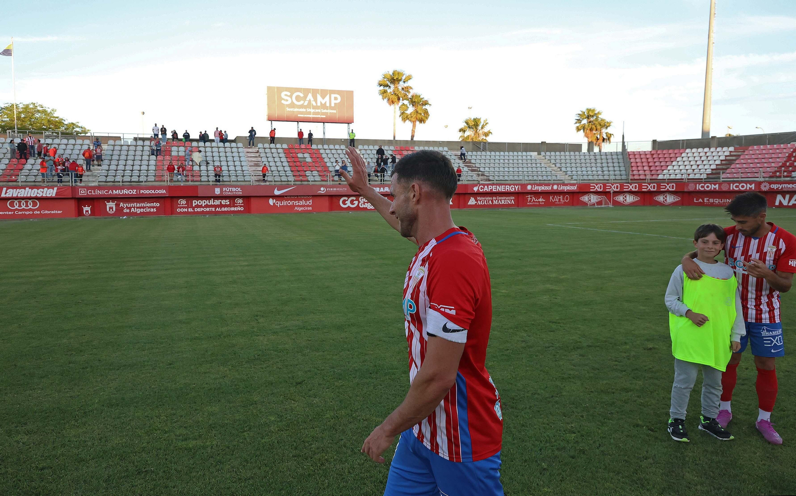 Las mejores fotos del Algeciras - Castellón de Primera RFEF
