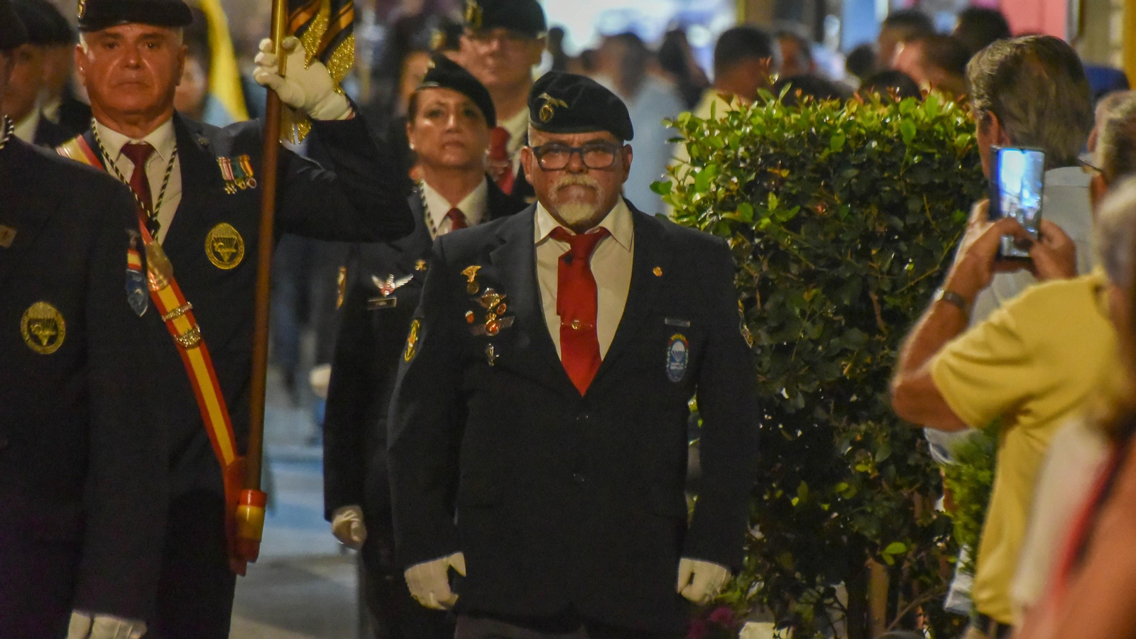 La Magna Mariana de Algeciras por la calle Convento, en imagenes