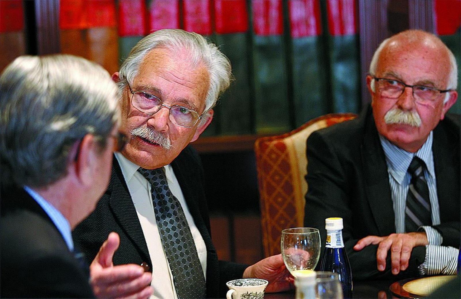 Carlos Díaz en la hemeroteca de Diario de Cádiz