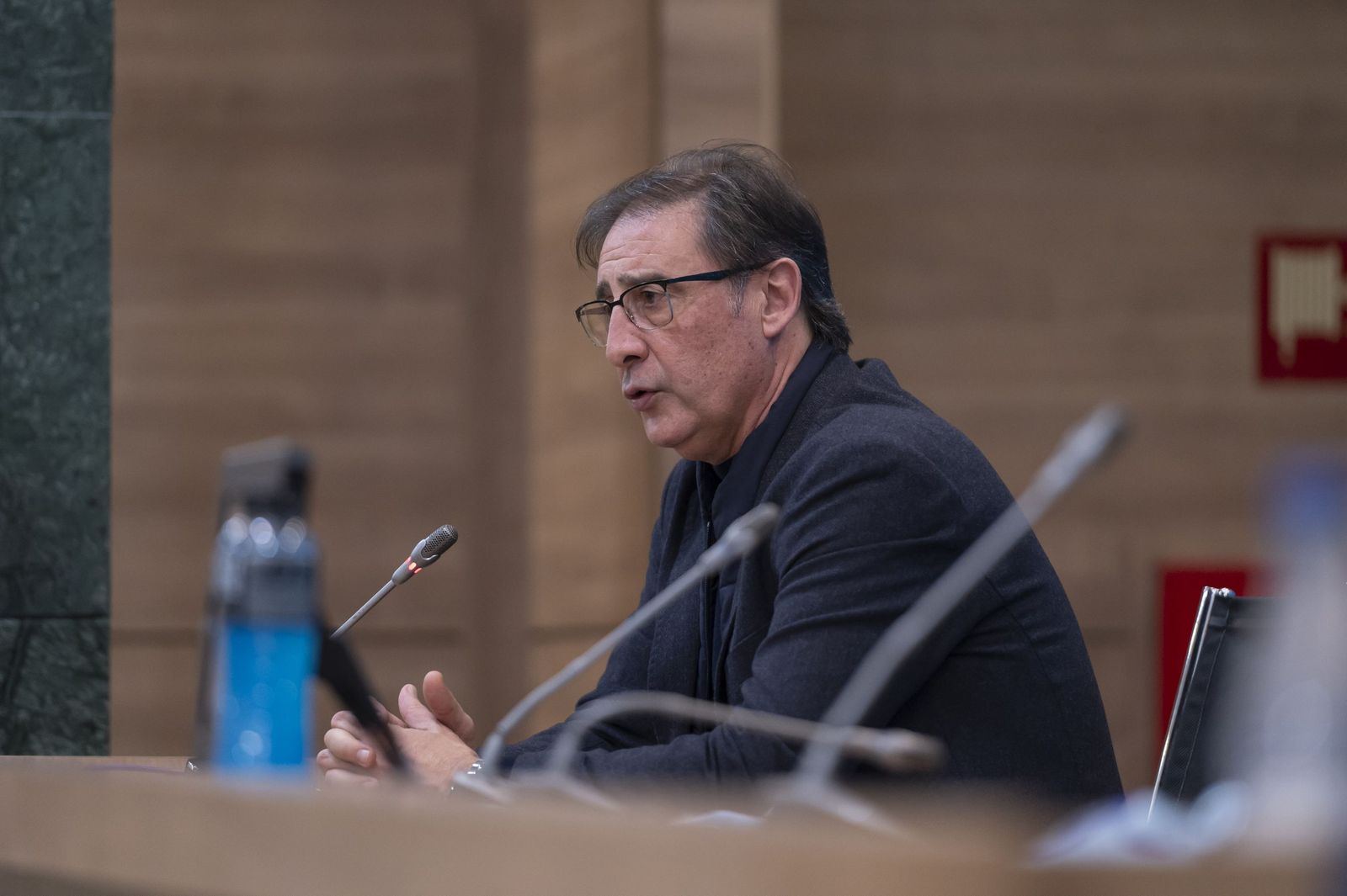 Loren Juarros, en la sala de prensa de La Rosaleda