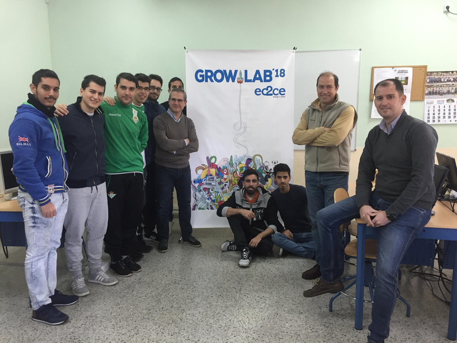 Sesión del Grow-Lab ec2ce impartida en el IES Polígono Sur.