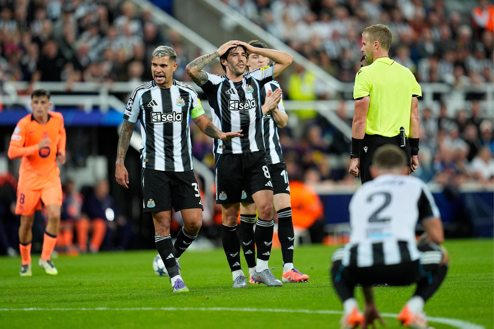 Las fotos del Newcastle-Barcelona
