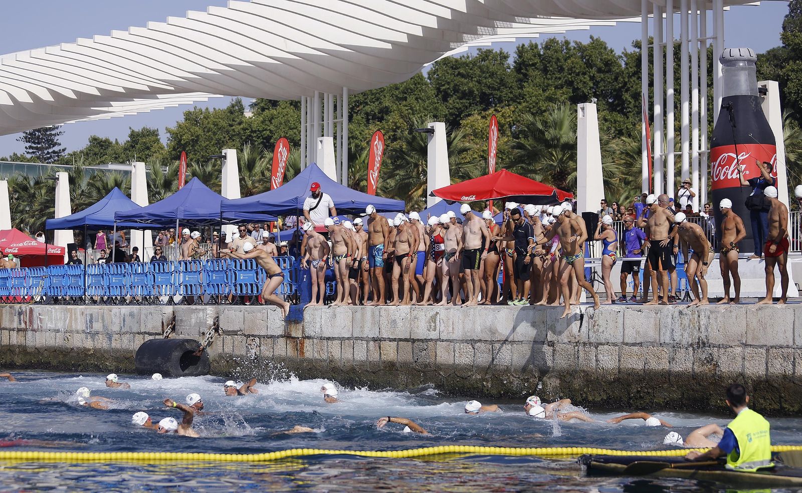 Fotos de la 60ª Travesía a Nado del Puerto de Málaga