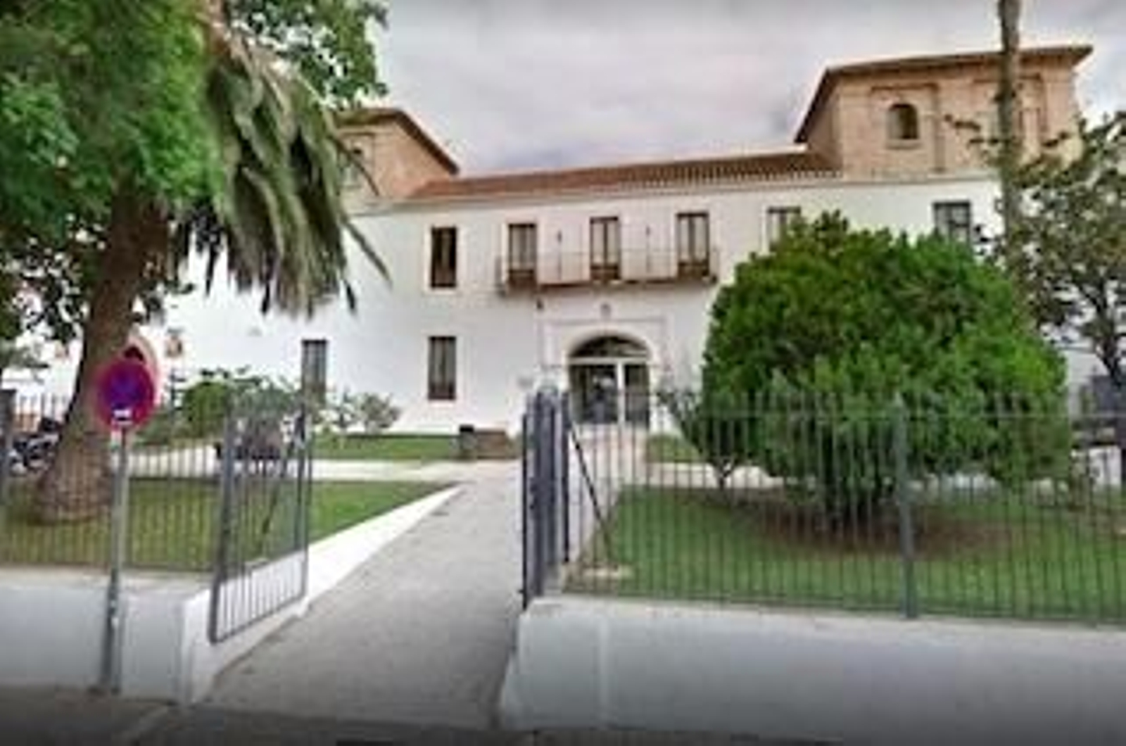 Residencia San Luis de Motril, donde se ha declarado un brote
