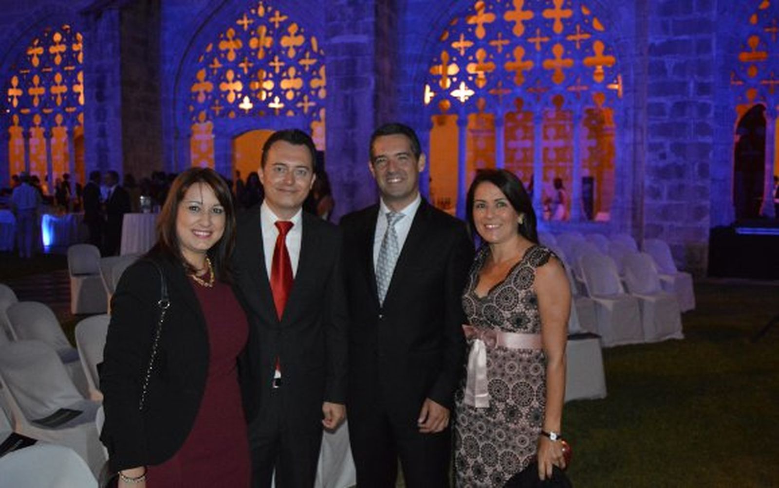 Los concejales Isabel Armario y Santiago Galván, el alcalde de Rota, Javier Ruiz, y Elda Pacheco.

Foto: Ignacio Casas de Ciria