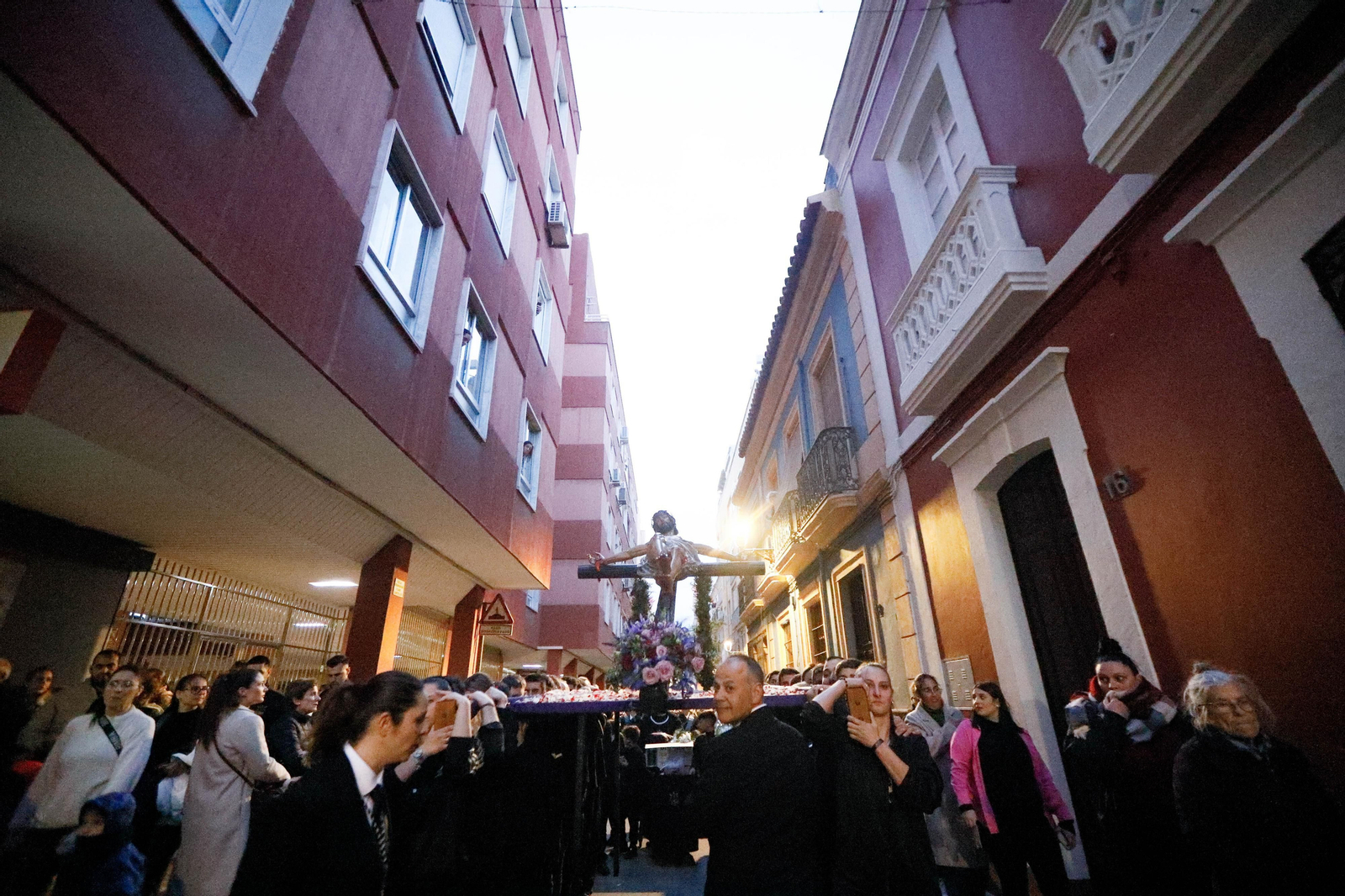 La procesión del Calvario, en imágenes