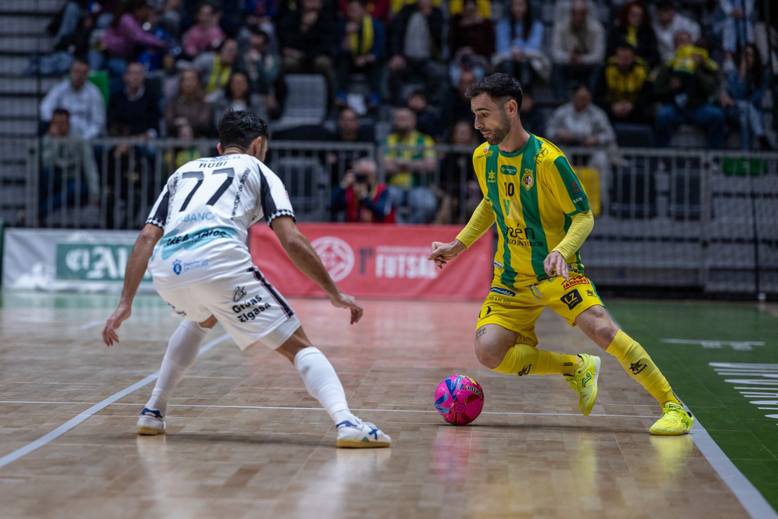 Las mejores imágenes de las tablas entre Jaén Paraíso Interior FS y Noia Portus Apostoli