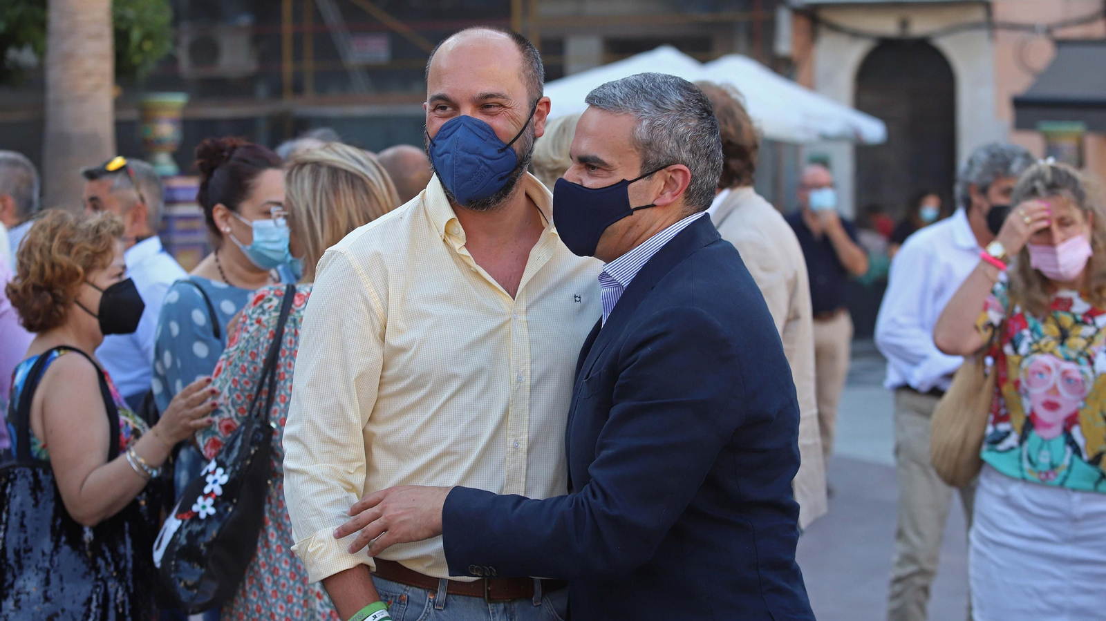 Fotos de la concentración en homenaje a José Luis Domínguez Iborra en Algeciras