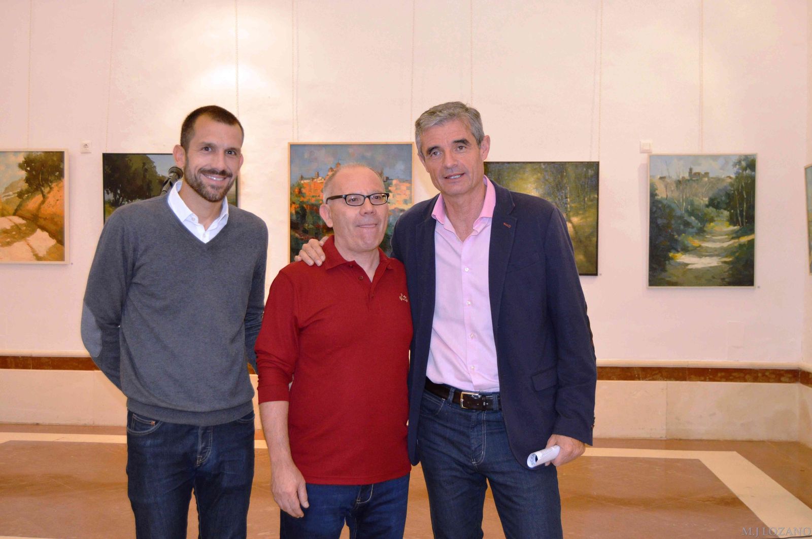 Manuel Lozano, en el centro.