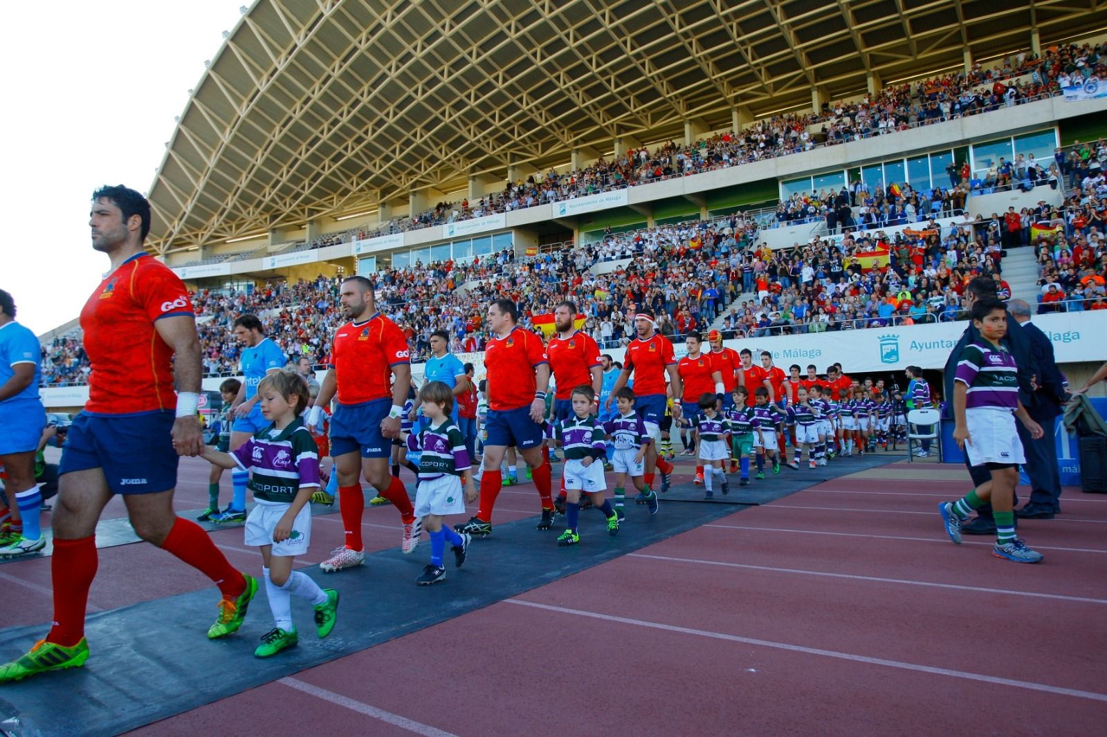 España se mide a Uruguay en el estadio Ciudad de Málaga durante un amistoso de 2016