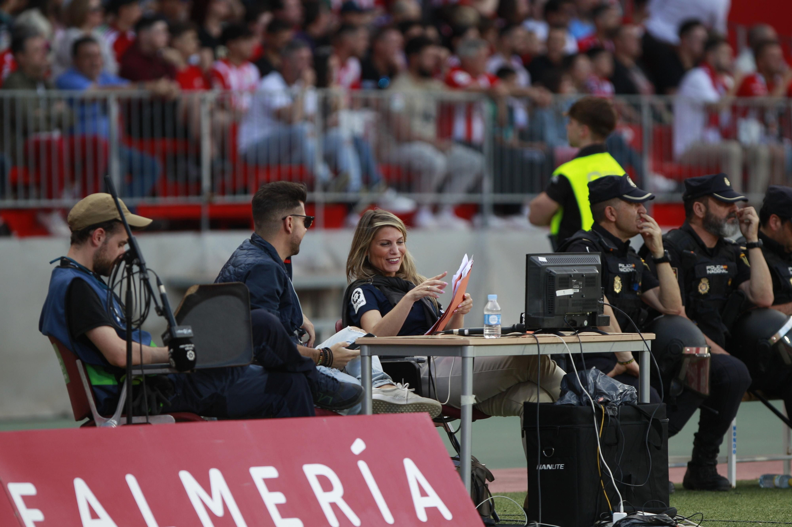 Imágenes del partido U.D. Almería-Real Valladolid C.F.