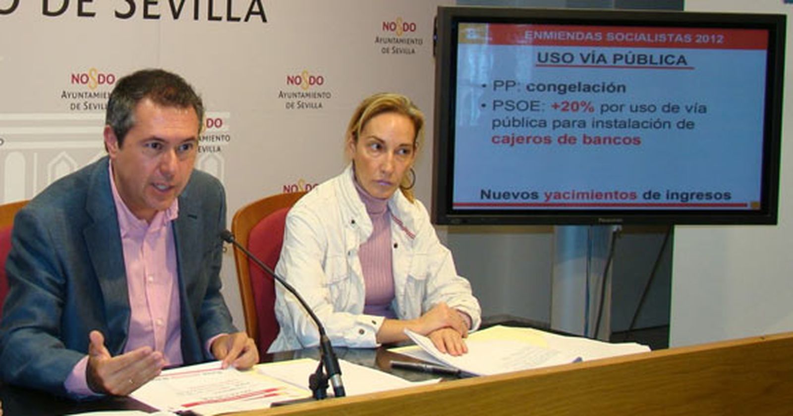 El PSOE denuncia la "falsa congelación de impuestos" y afirma que "todos pagaremos más de forma injusta"