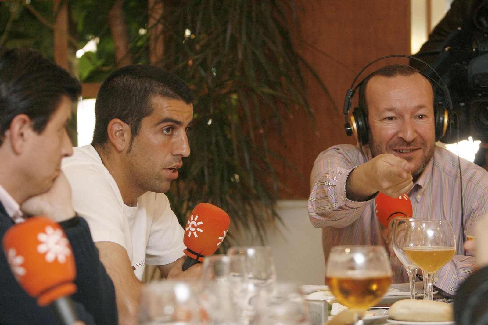 Joaquín Amérigo al frente de una de las tertulias que conducía en Canal Sur Radio