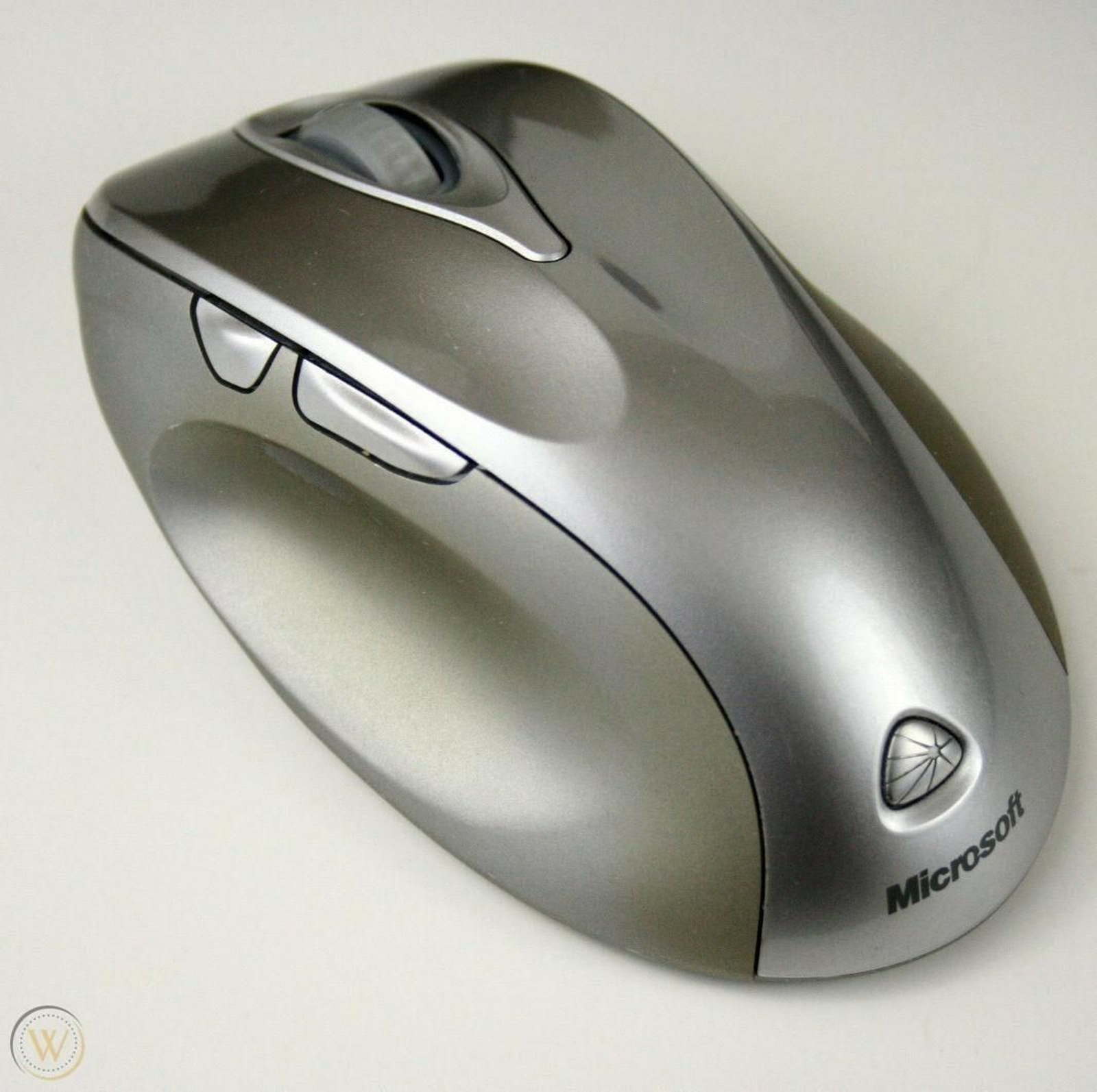 Detalle del Microsoft laser mouse 6000.