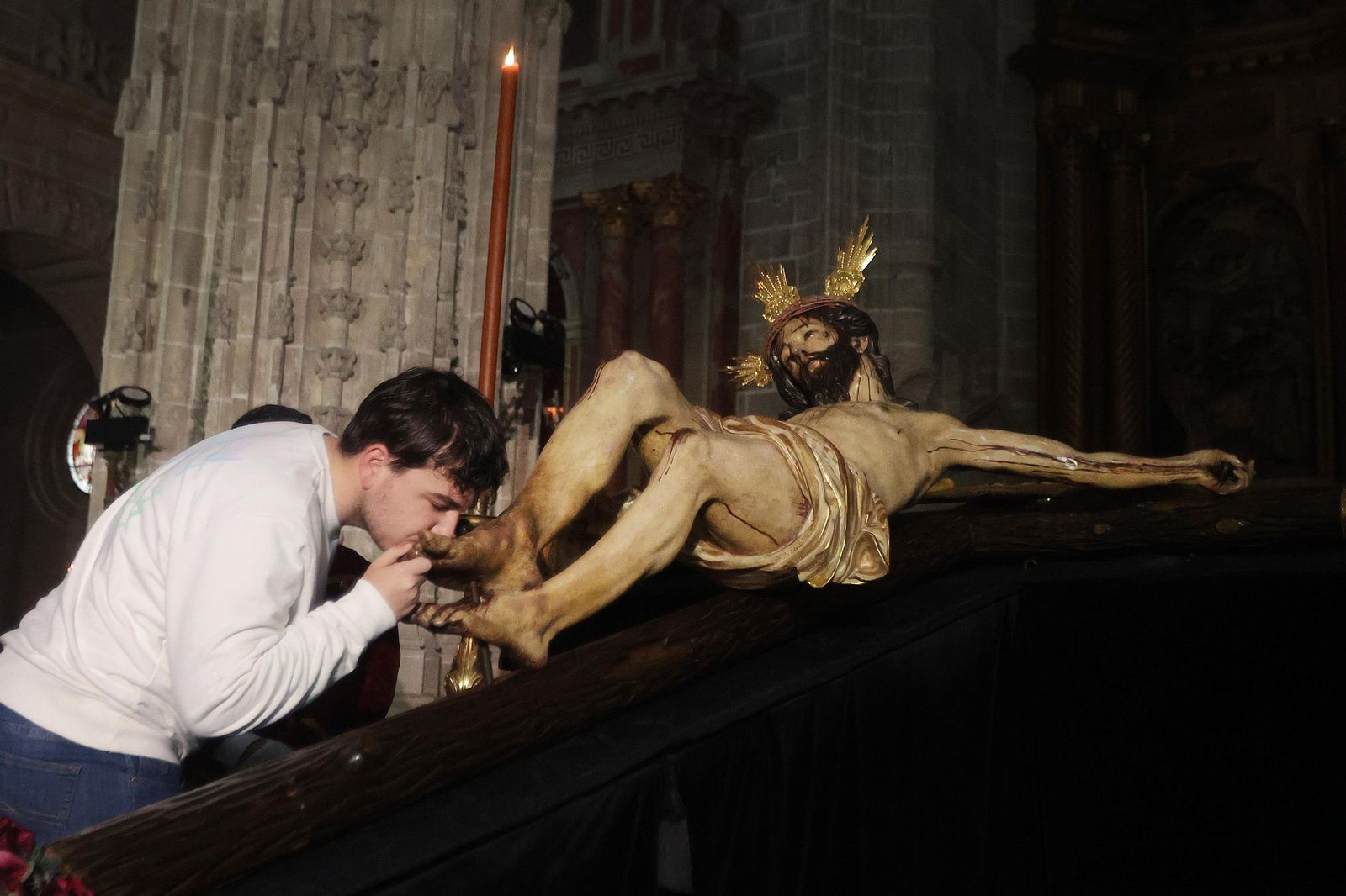 Así ha sido los besapiés y besamanos de Miércoles de Ceniza en Jerez