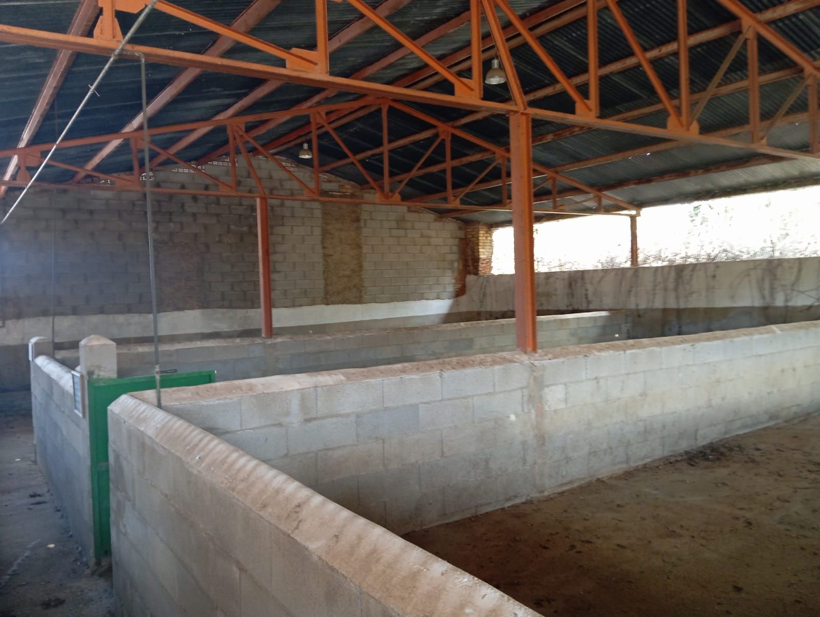 Complejo industrial a subasta en Corteconcepción.