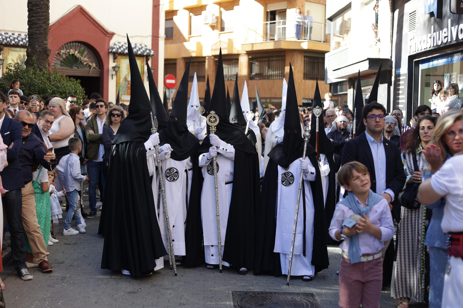 Domingo de Ramos: La Sagrada Cena en Huelva, en imágenes