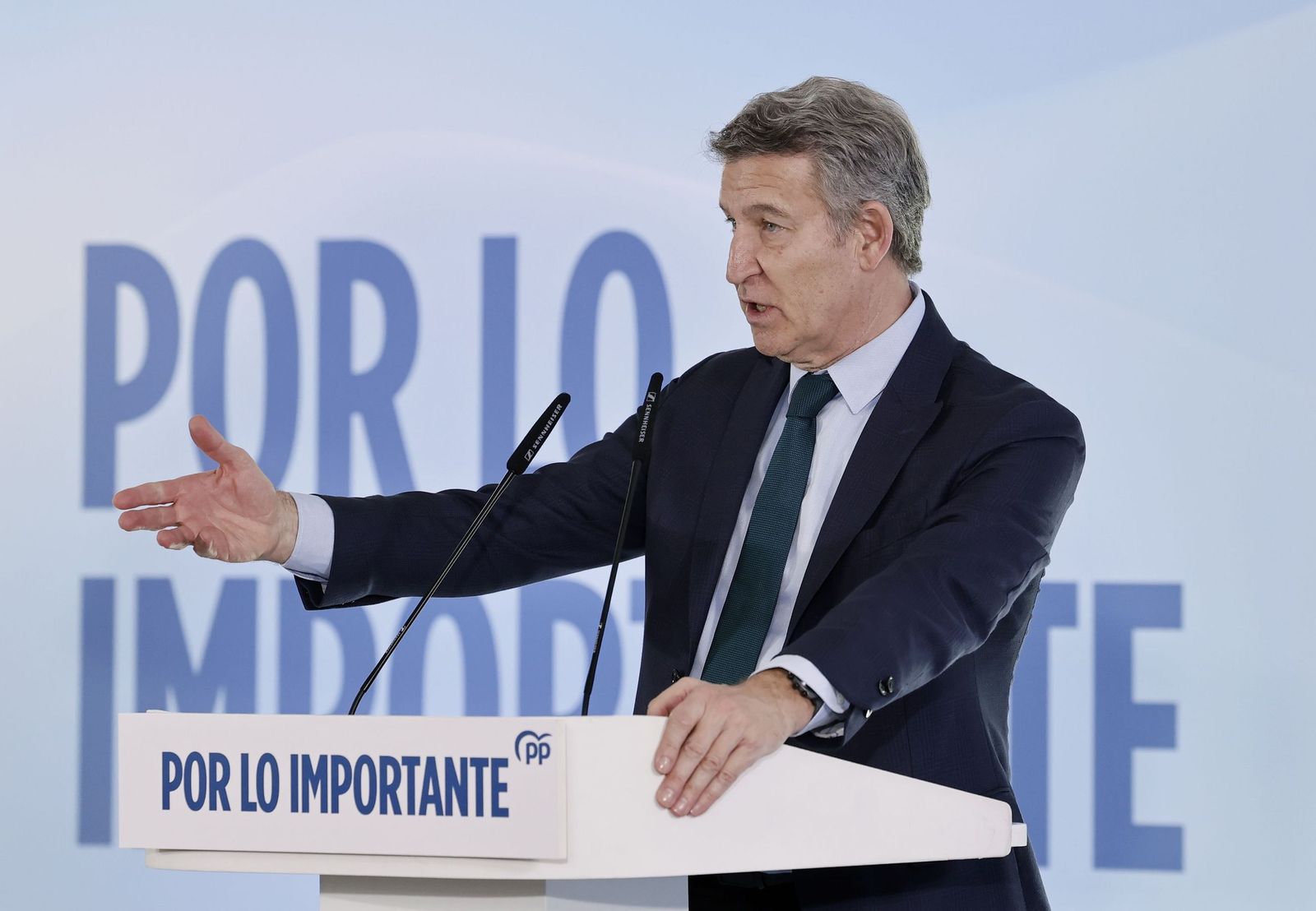 El presidente del PP, Alberto Núñez Feijóo, este lunes.