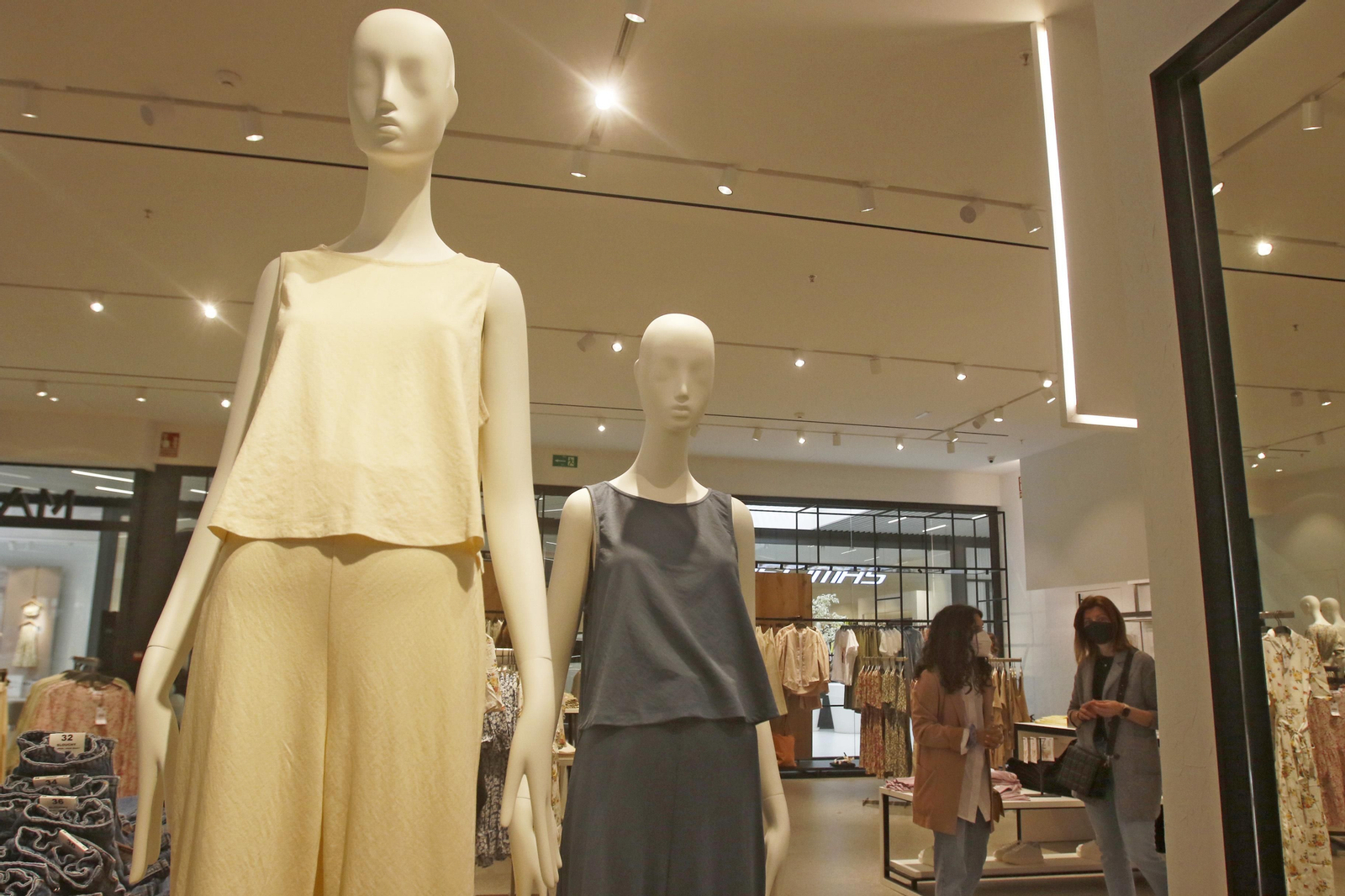 La inauguración de la nueva tienda de Mango en Córdoba, en imágenes