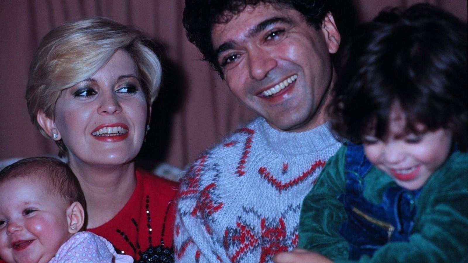 Bárbara Rey y Ángel Cristo a mediados de los años 80 Bárbara Rey y Ángel Cristo a mediados de los años 80