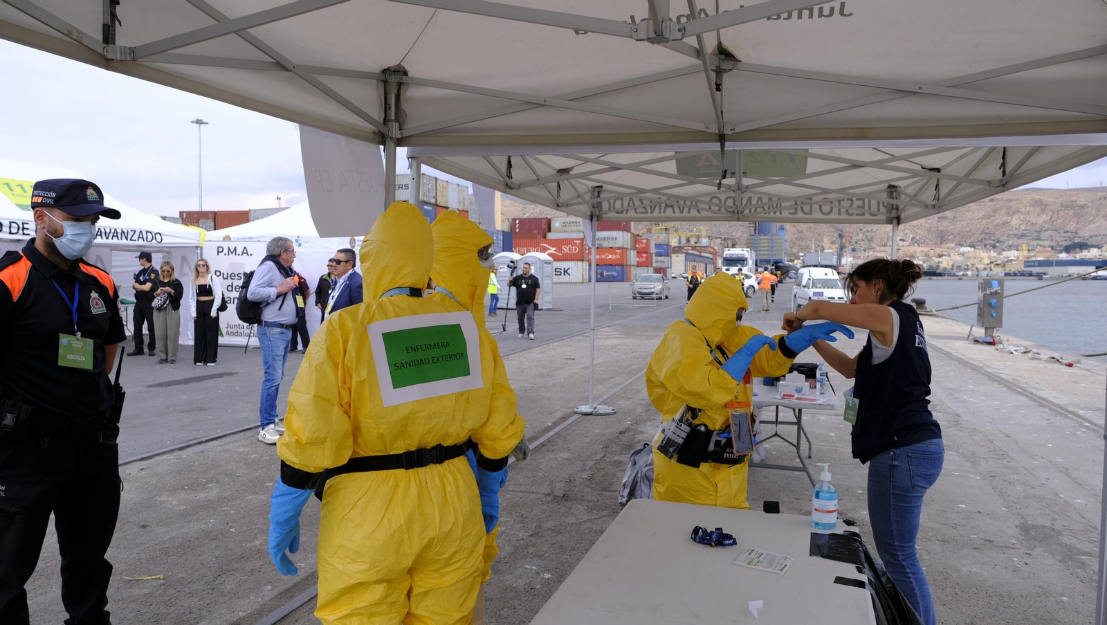 Ejercicio Marsec25 simulacro, en el Puerto de Almería, en imágenes