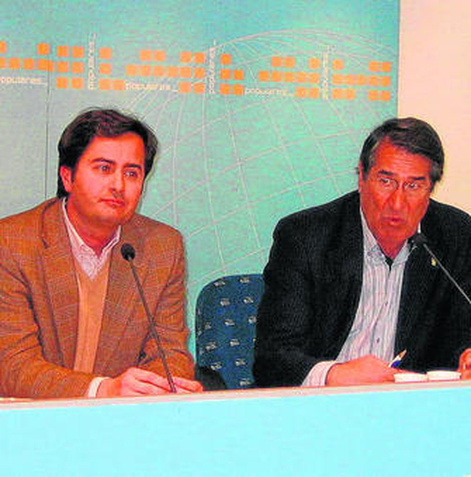 Góngora y Cantón , ayer durante el Comité Ejecutivo del PP.