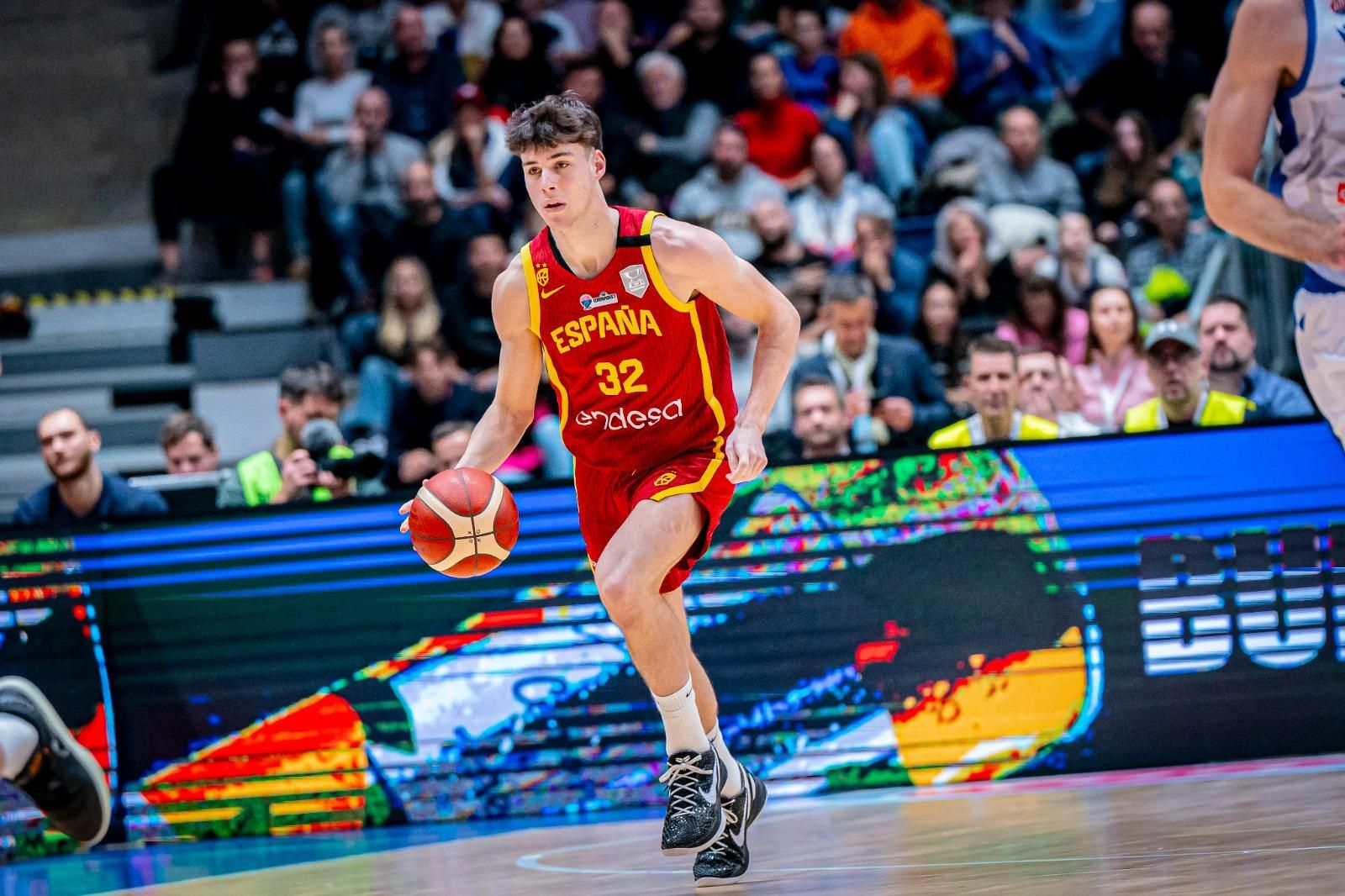 Milagro de España en la locura de Eslovaquia con buena participación de los cajistas