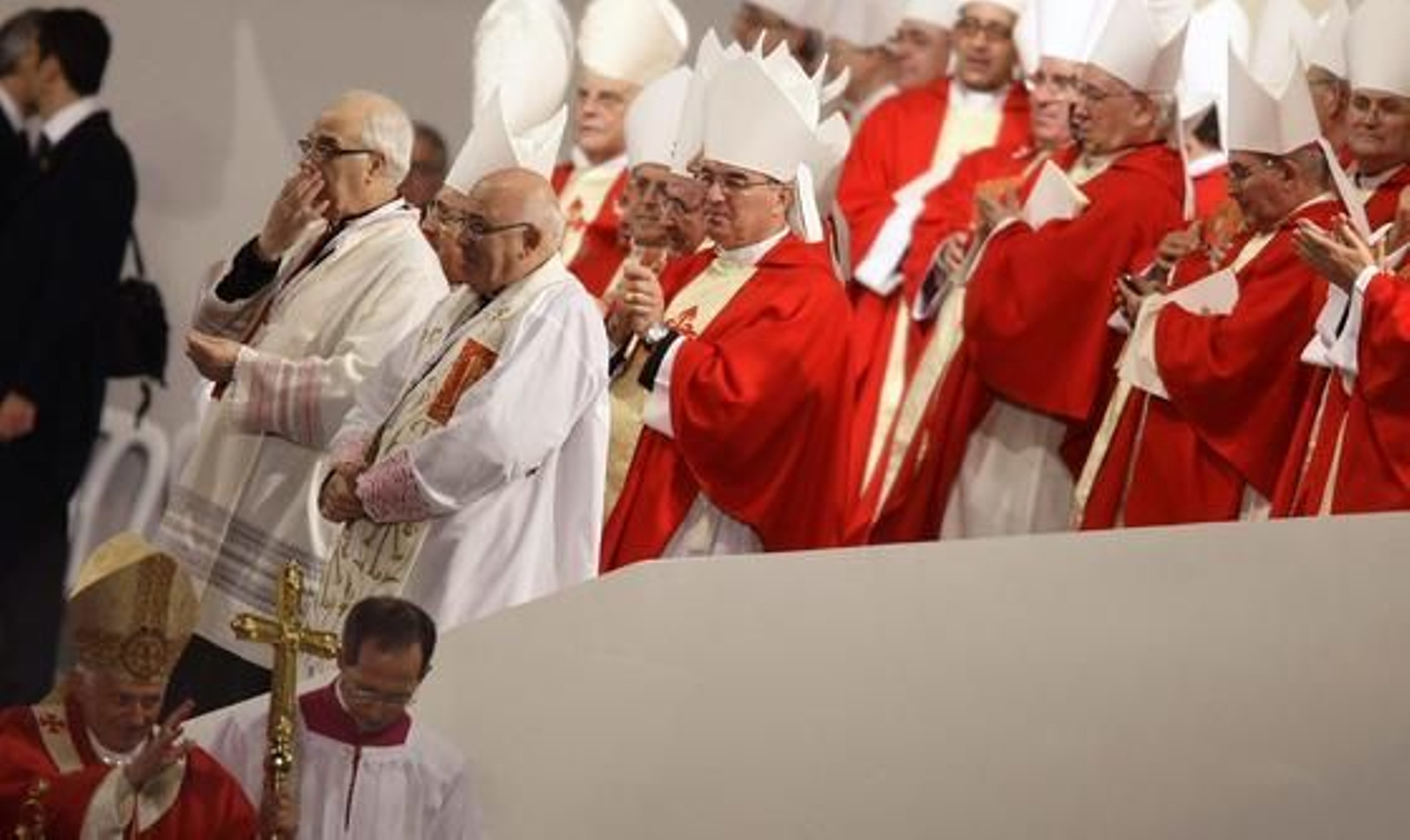 Ratzinger visita Santiago en su segunda visita a España como Pontífice. / Reuters