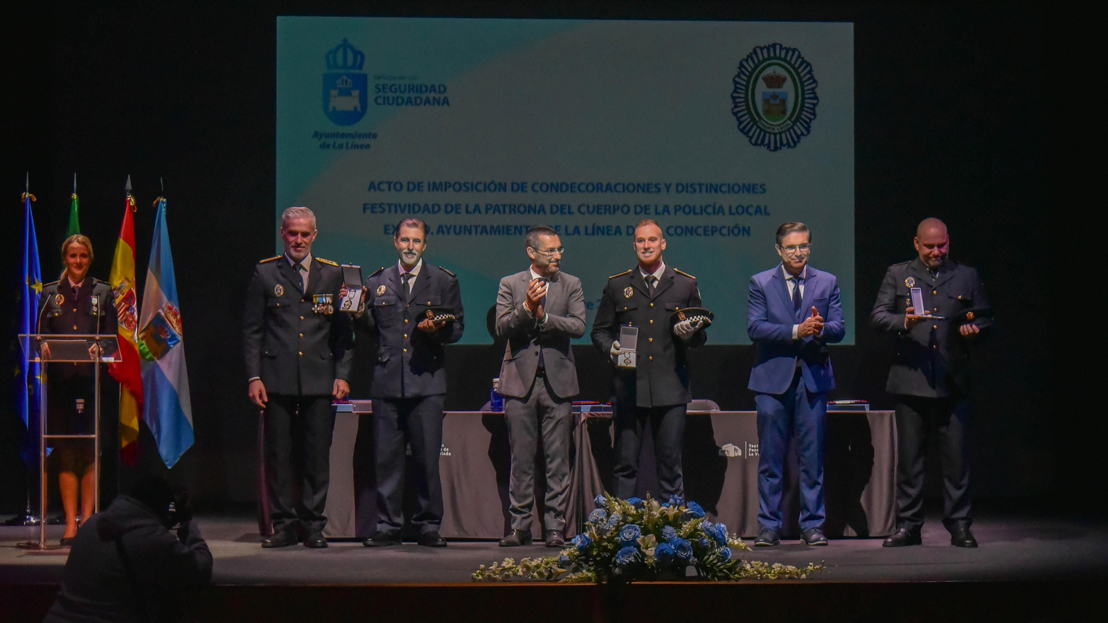 El acto de entrega de distinciones por la festividad del Cuerpo de la Policía Local de La Línea, en imágenes