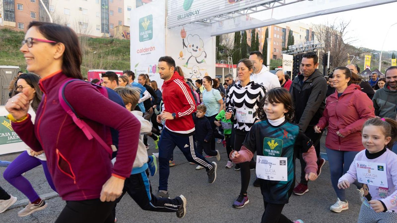 En imágenes: Los niños y niñas de los colegios de Jaén, protagonistas de la San Antón Escolar