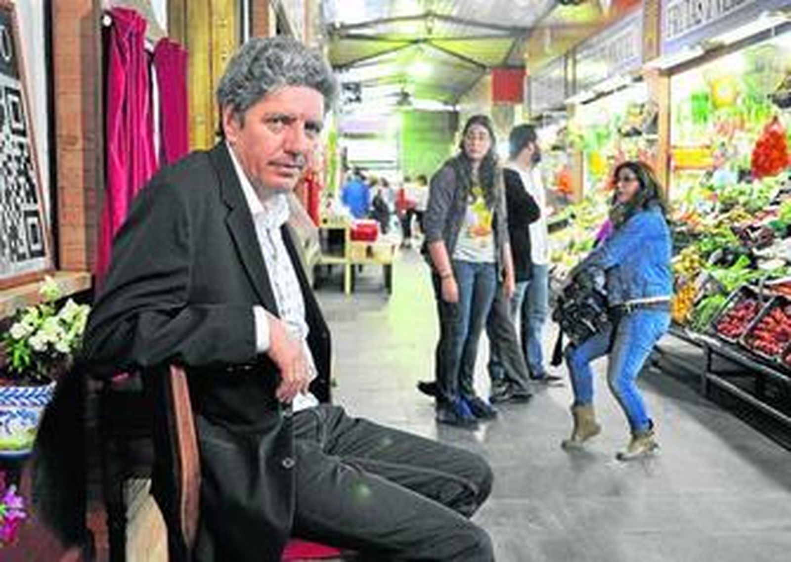 Antonio Dechent, en el mercado.