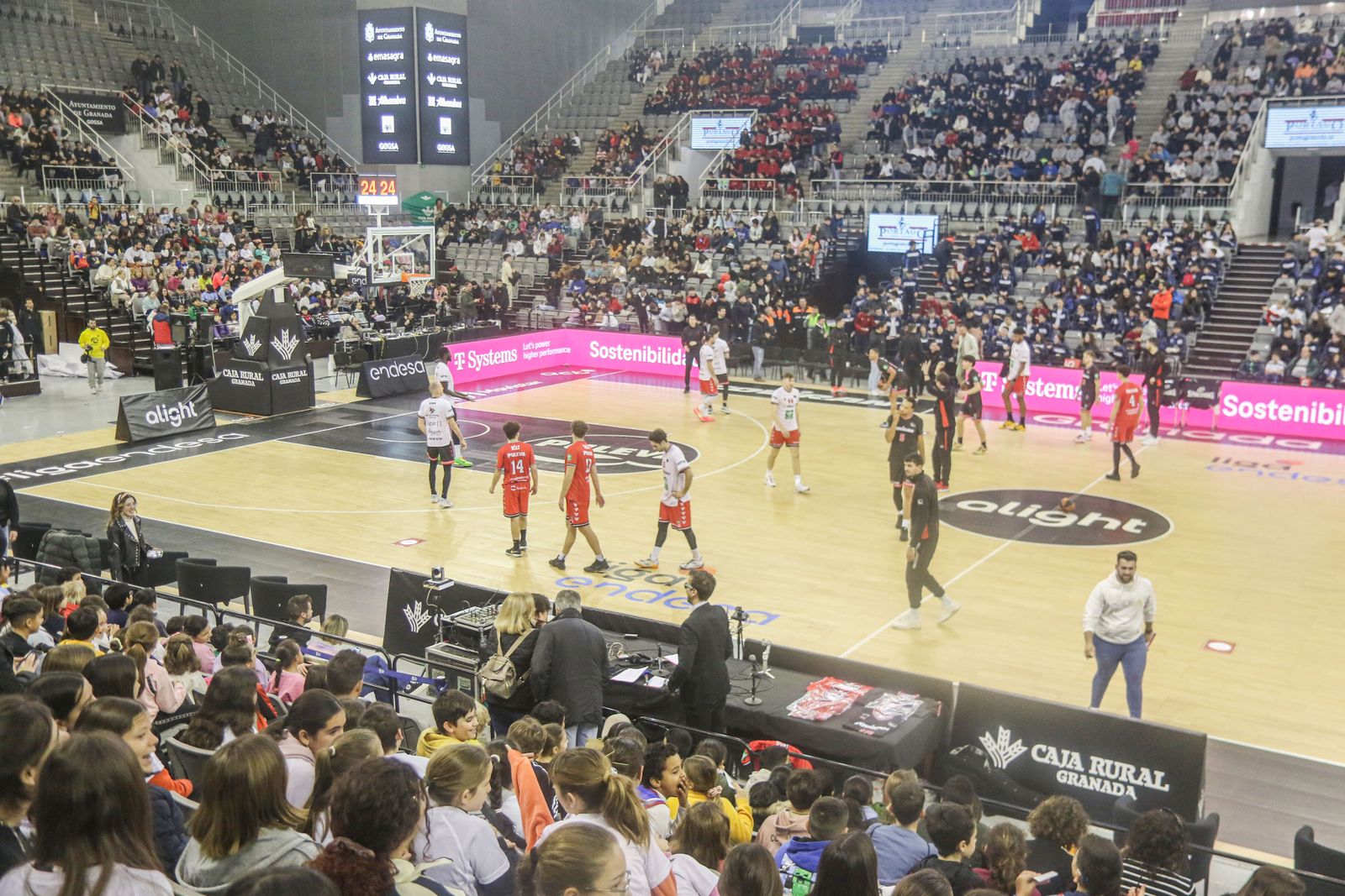 Las mejores imágenes del Fenix Camp en el Palacio