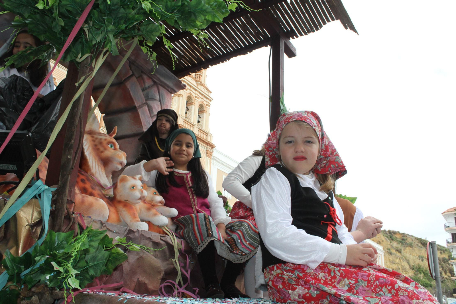 Cabalgata de los Reyes Magos 2018: Melchor, Gaspar y Baltazar adelantan su salida para llenar de ilusión las calles de Huelva