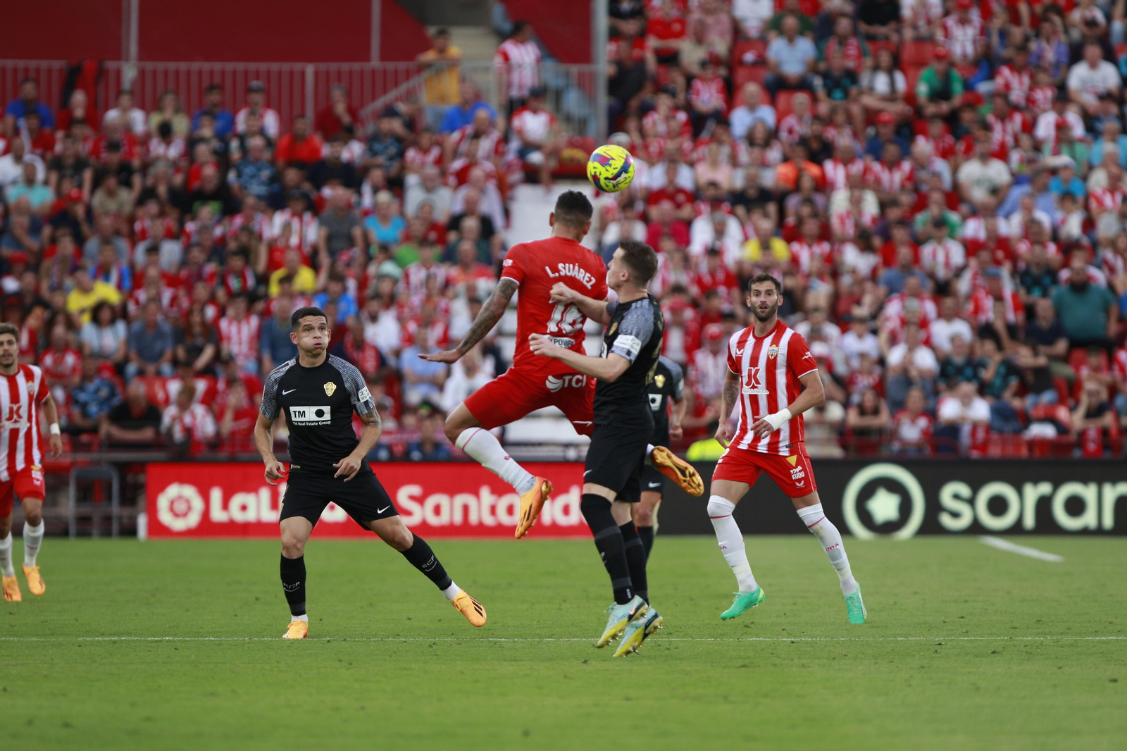 Imágenes del partido U.D. Almería-Elche C.F.