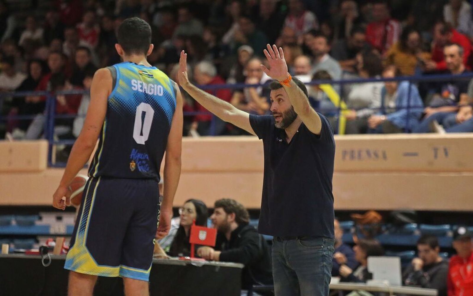 Miki Ortega, entrenador de Udea