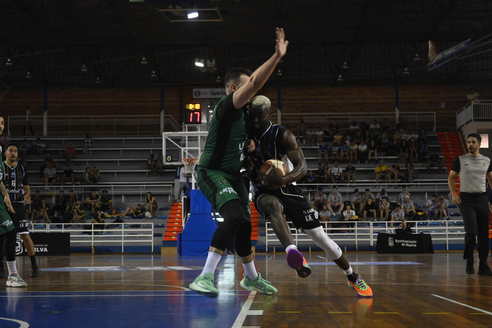 Imágenes de la segunda jornada de la fase final a LEB Plata: Huelva Comercio Viridis-Ucoga Seguros CB Chantada